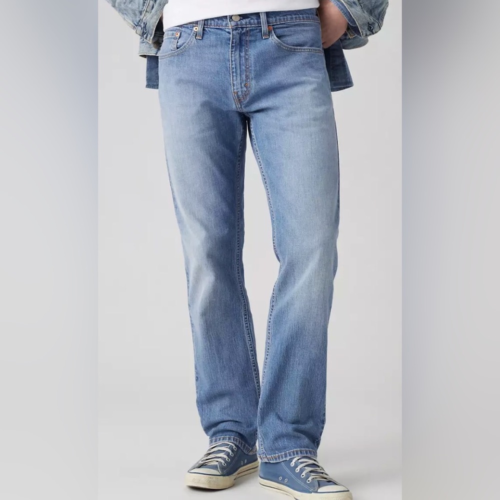 Levi’s 559 Relaxed Straight Fit Jeans- New With Tags- Medium Wash -33 W X 32 L